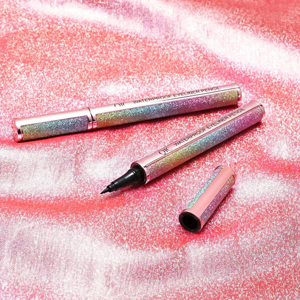 Penna eyeliner Waterproof- Definizione perfetta per il tuo sguardo