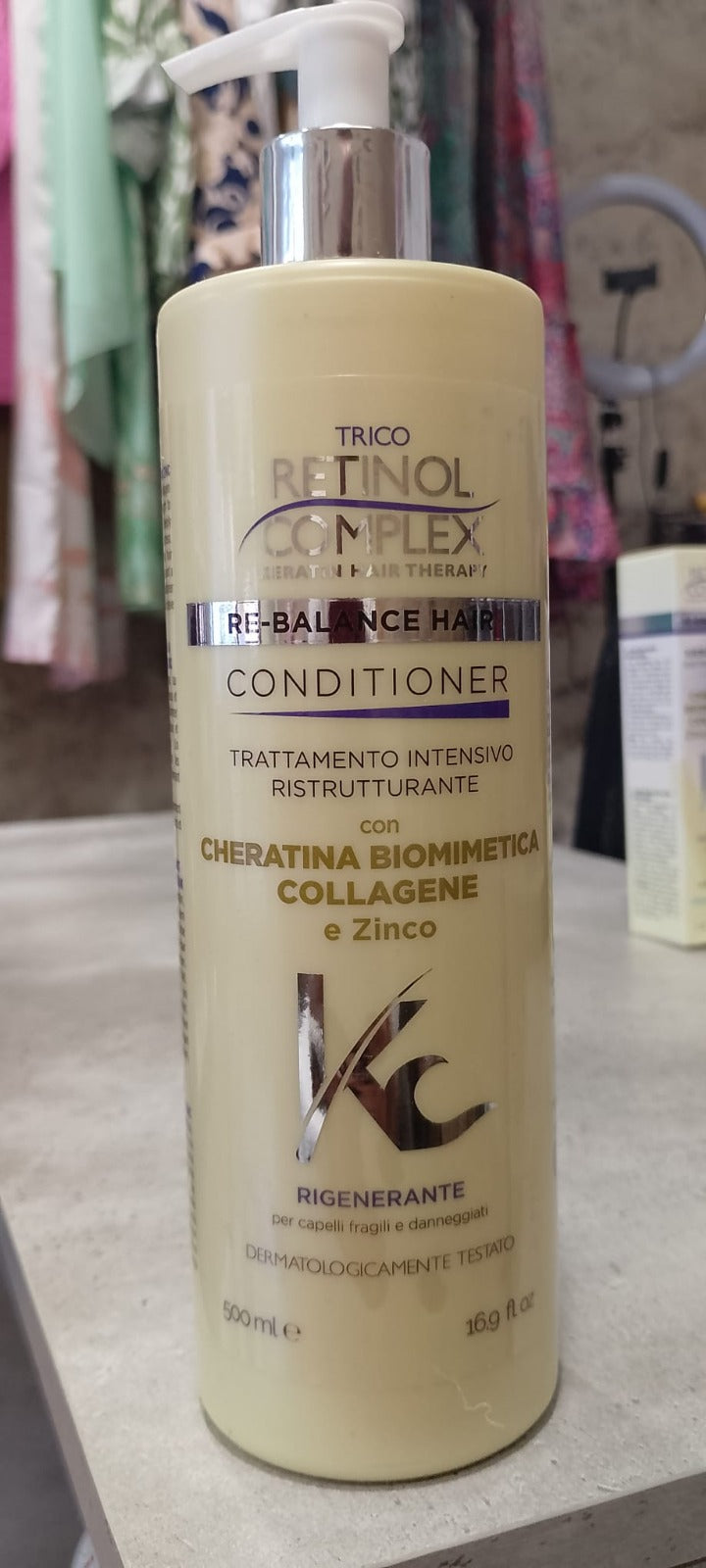 Conditioner con cheratina biomimetica, collagene e zinco