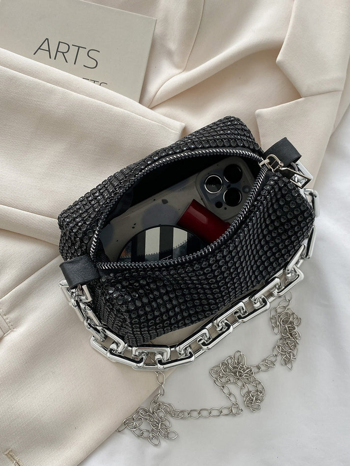 Borsa Nera Testurizzata con Tracolla a Catena Argento –