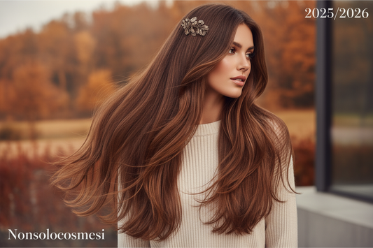  "Capelli lunghi e scalati XXL con styling naturale per l'autunno inverno 2025-2026 - Nonsolocosmesi www.nonsolocosmesi.it"