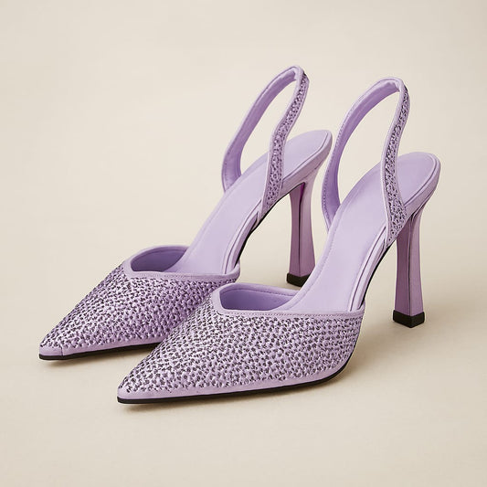 Décolleté Slingback in Tessuto Raso Lilla con Strass –